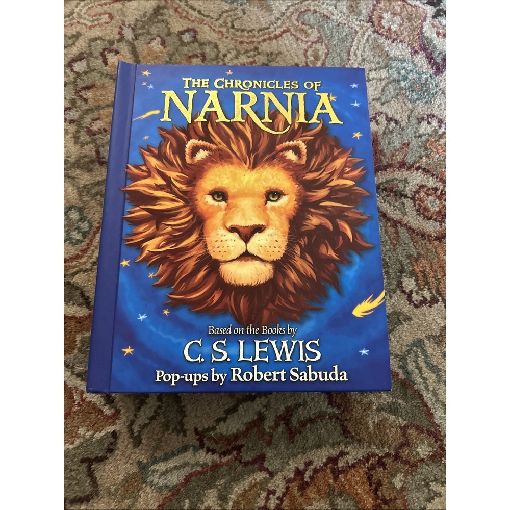 The Chronicles of Narnia Pop-up Book by C. S. Lewis, Robert Sabuda 2007